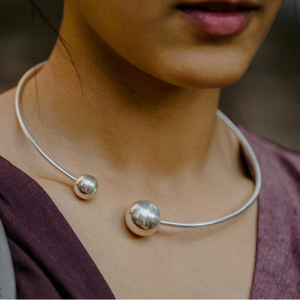 New Unique 2 Piece Metal Ball Open Collar Necklace & Bracelet Set